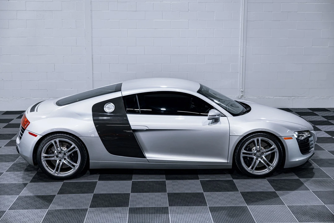 2009 Audi 42 R8 - Image 22 of 31
