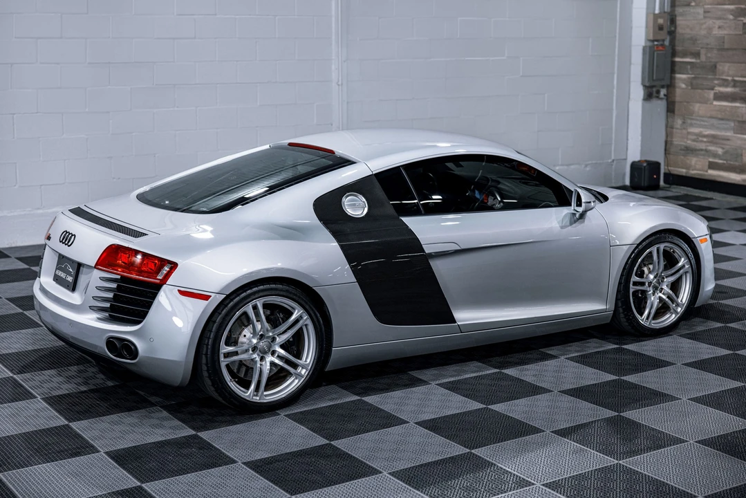 2009 Audi 42 R8 - Image 18 of 31