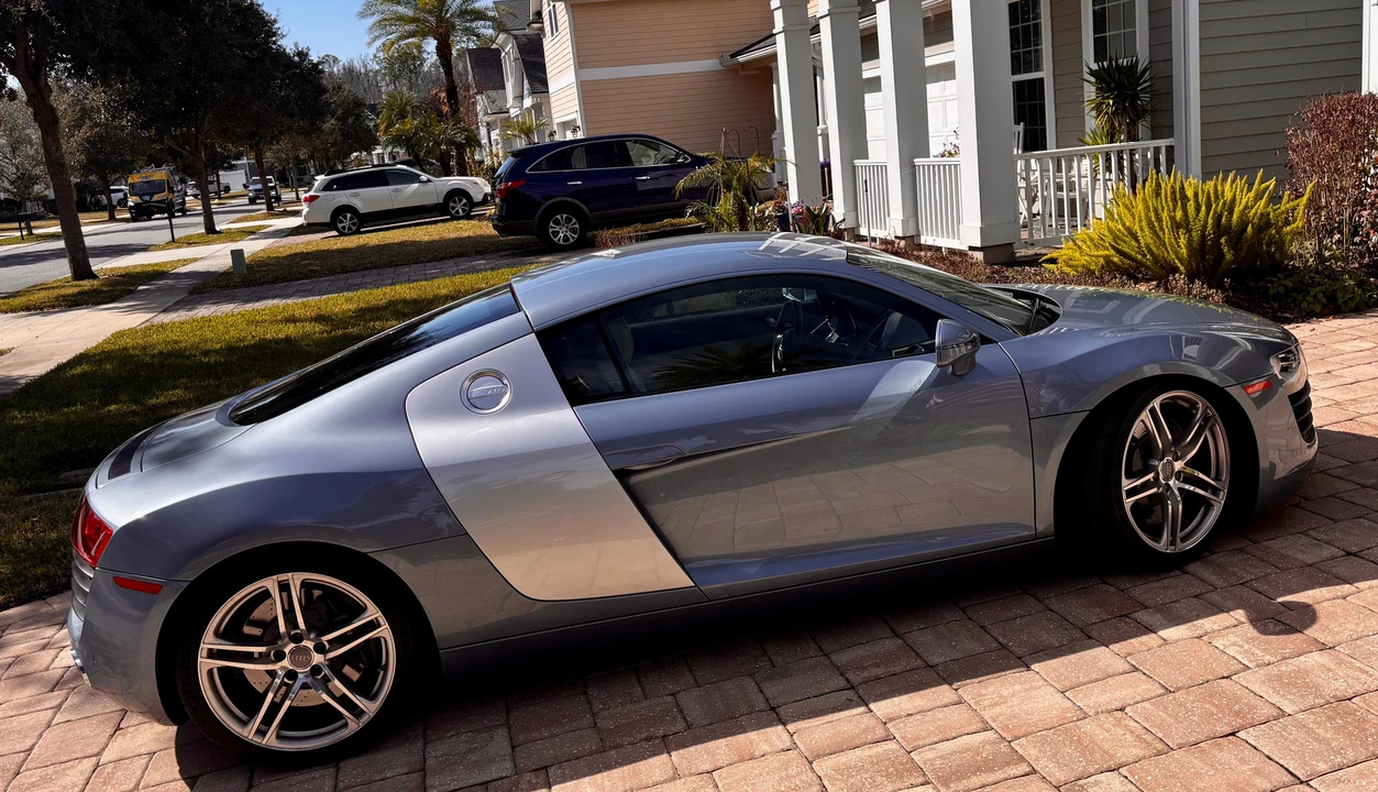 2009 Audi 42 R8 - Image 16 of 31