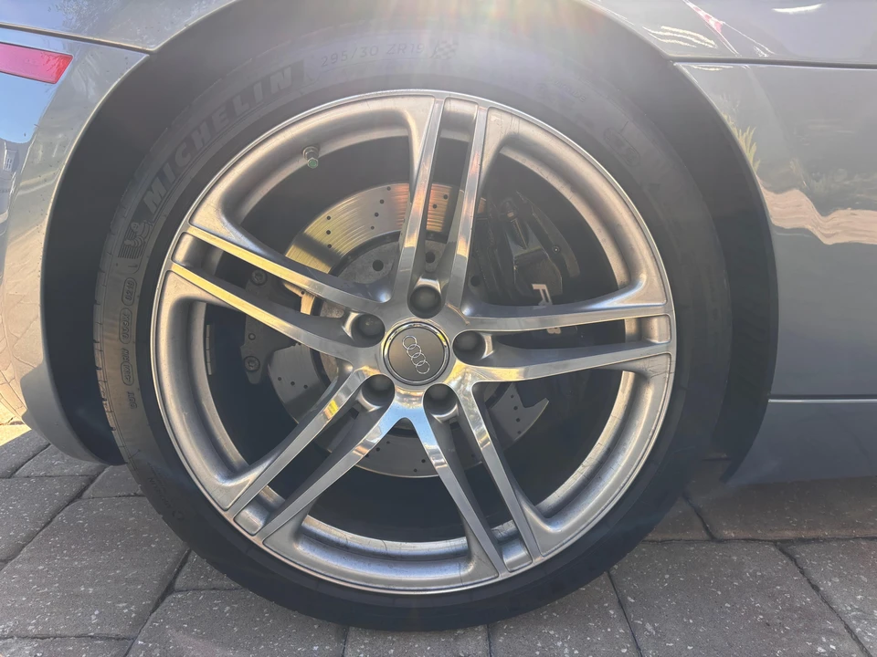 2009 Audi 42 R8 - Image 21 of 31
