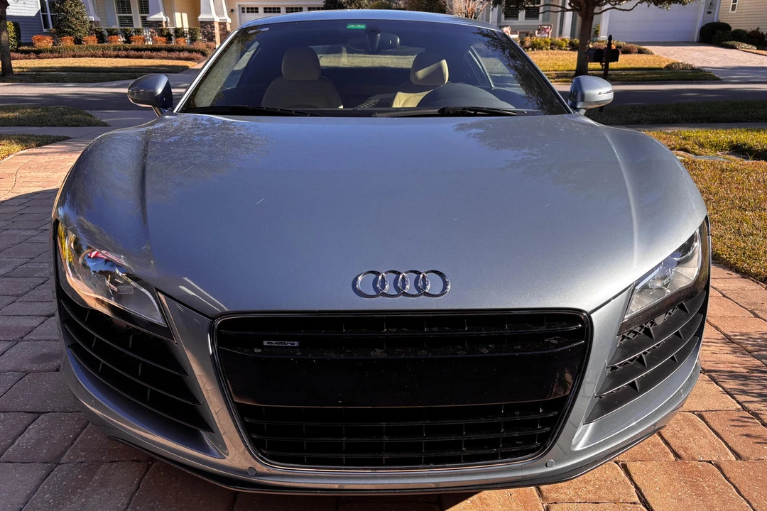 2009 Audi 42 R8 - Image 2 of 31