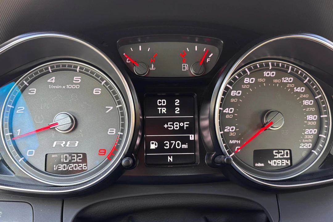 2009 Audi 42 R8 - Image 26 of 31