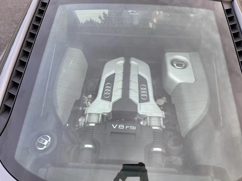 2009 Audi 42 R8 - Image 30 of 31