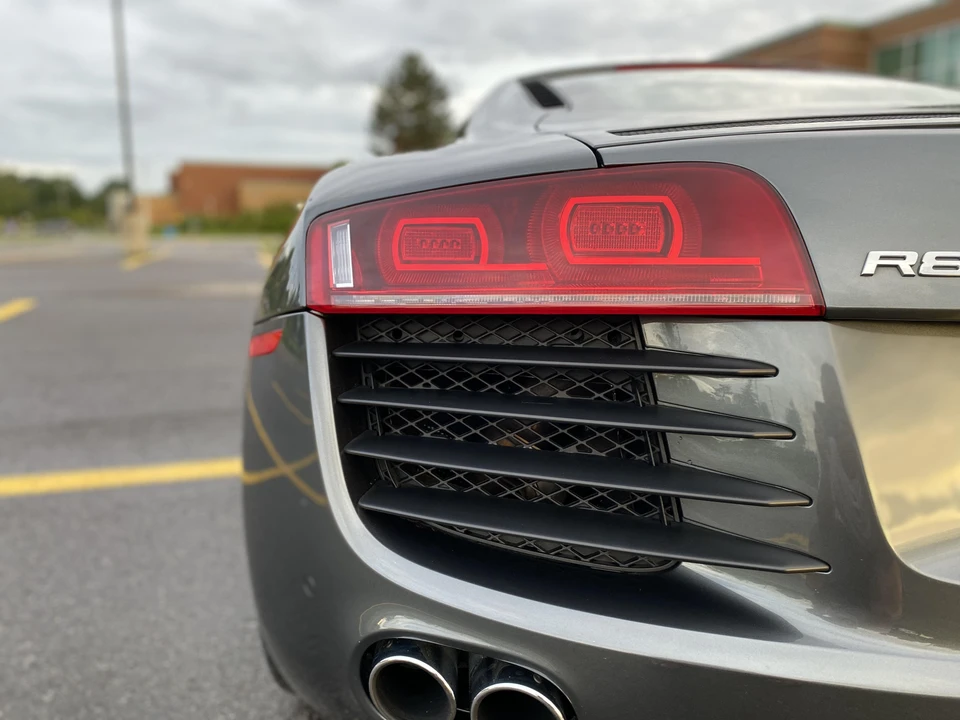 2009 Audi 42 R8 - Image 24 of 31