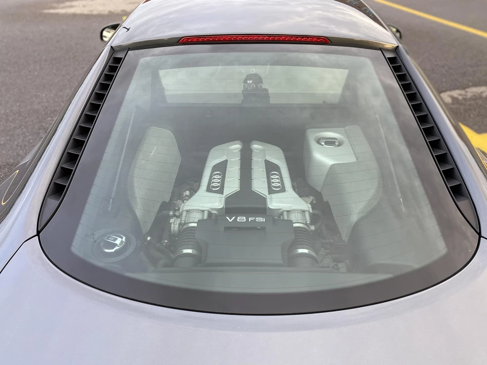 2009 Audi 42 R8 - Image 29 of 31