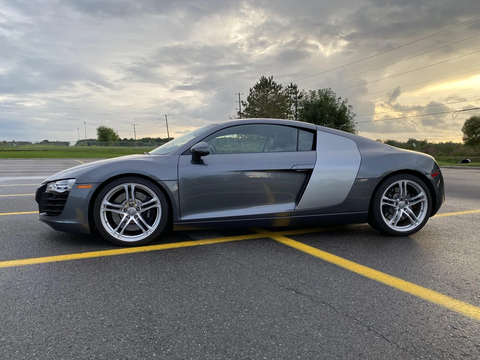 2009 Audi 42 R8 - Image 8 of 31