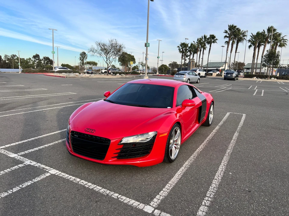 2009 Audi 42 R8 - Image 8 of 31