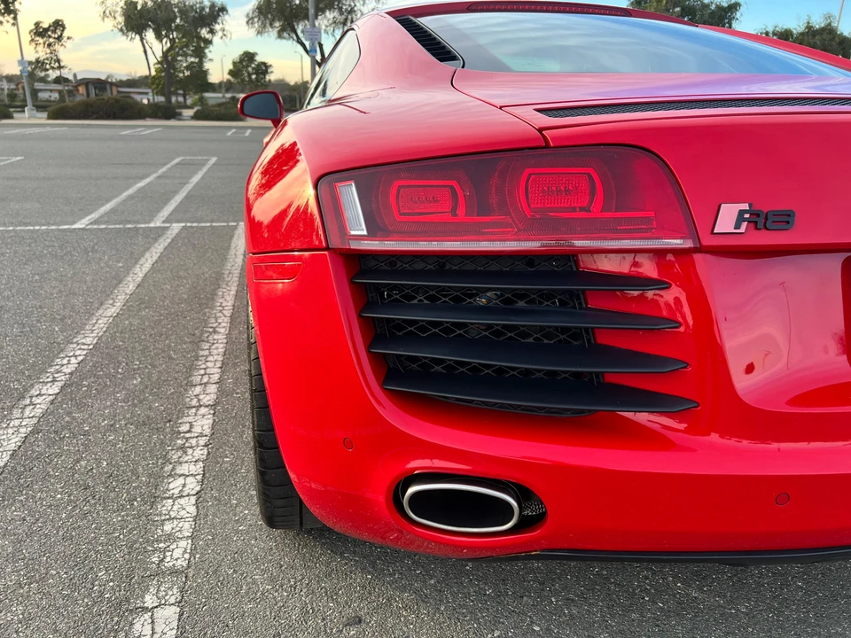 2009 Audi 42 R8 - Image 27 of 31
