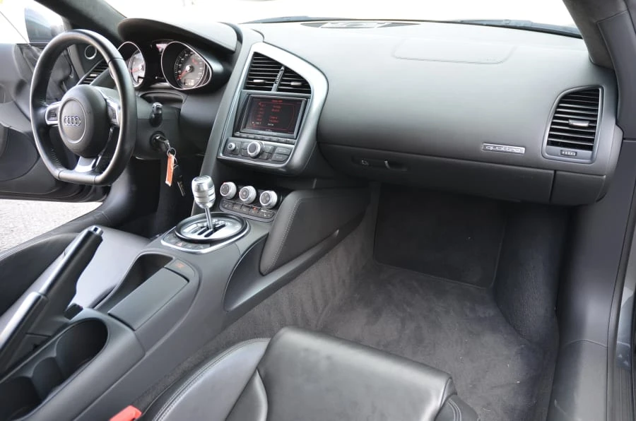 2009 Audi 42 R8 - Image 4 of 7