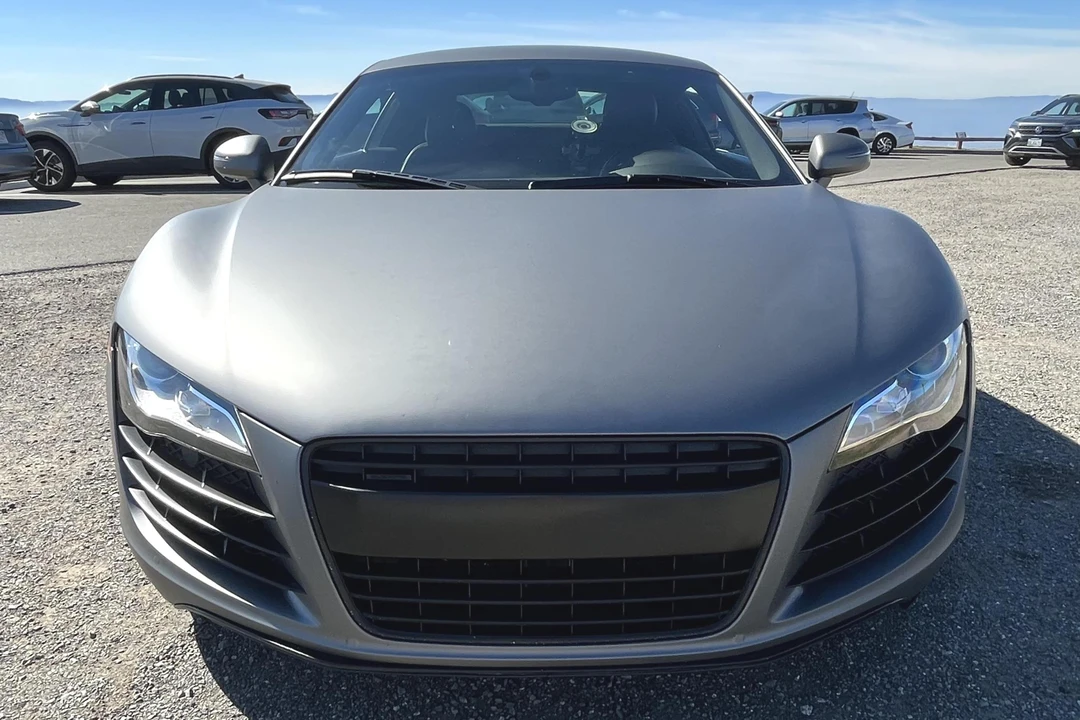 2009 Audi 42 R8 - Image 2 of 31
