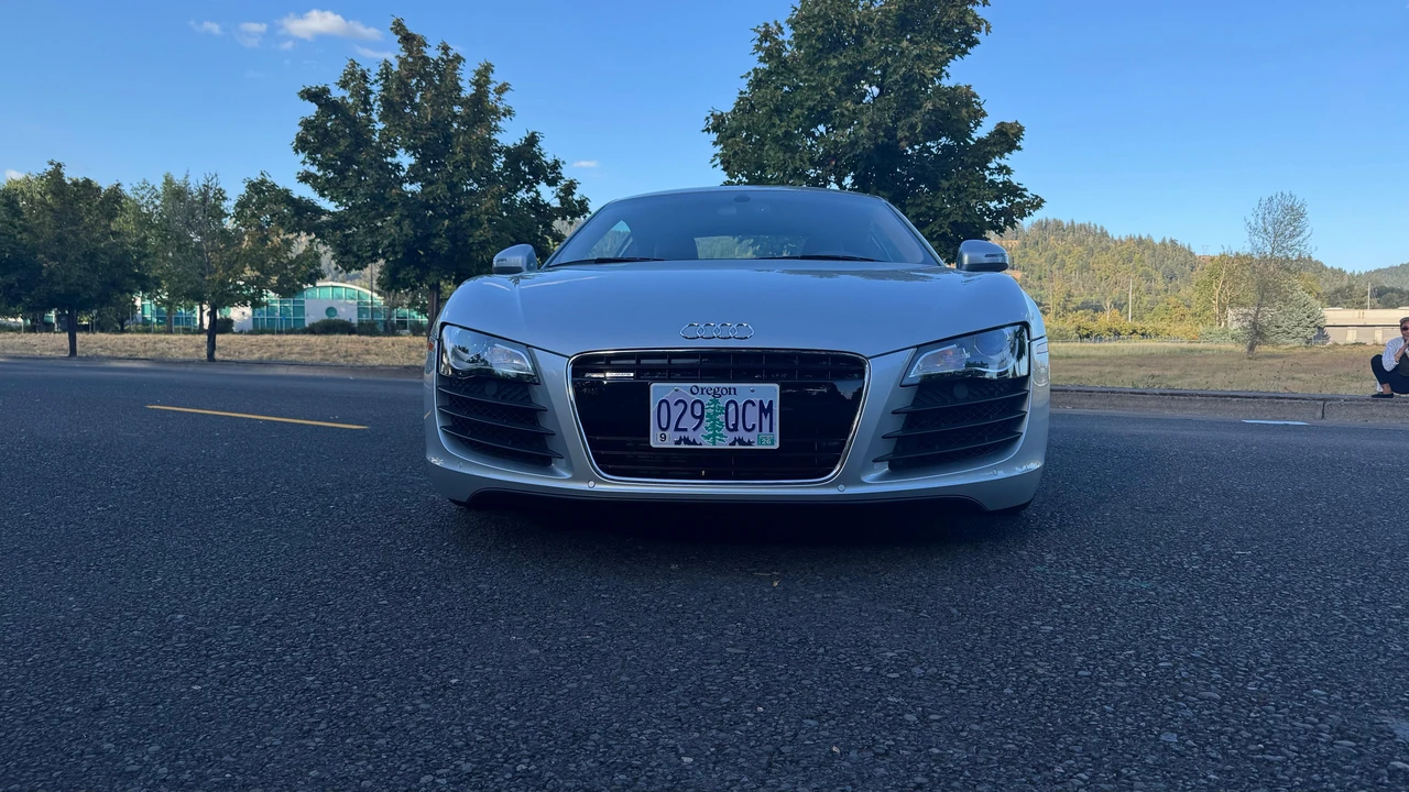 2009 Audi 42 R8 - Image 6 of 31