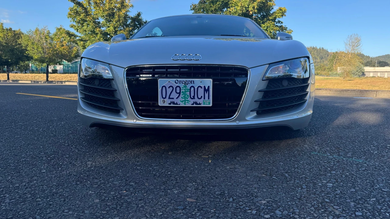 2009 Audi 42 R8 - Image 7 of 31