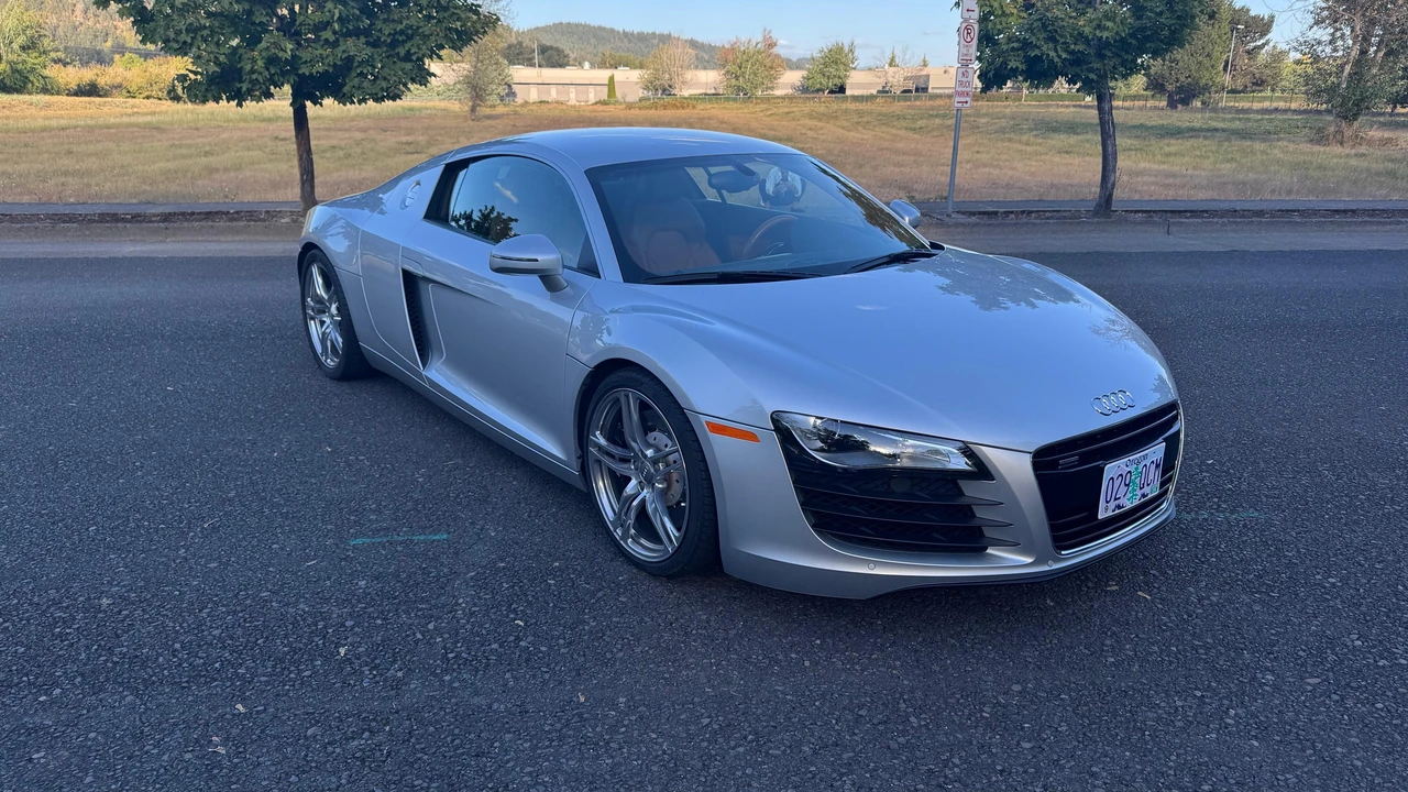 2009 Audi 42 R8 - Image 13 of 31