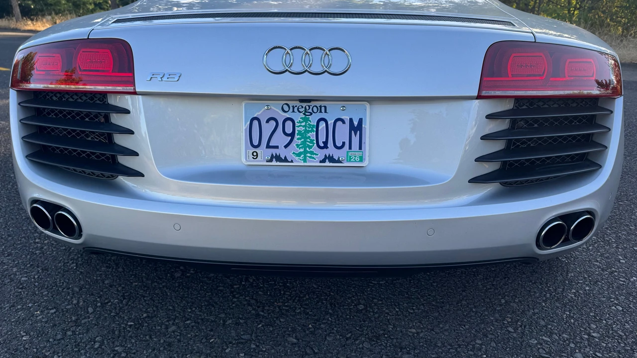 2009 Audi 42 R8 - Image 21 of 31