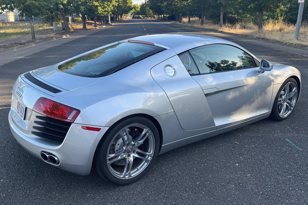 2009 Audi 42 R8 - Image 3 of 31