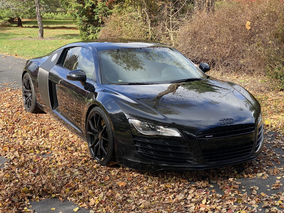 2009 Audi 42 R8 - Image 28 of 31