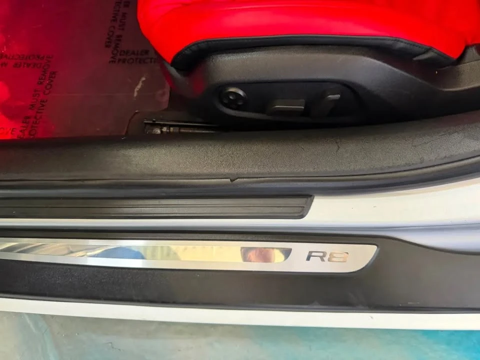 2009 Audi 42 R8 - Image 18 of 19