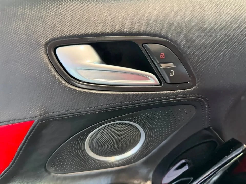 2009 Audi 42 R8 - Image 16 of 19