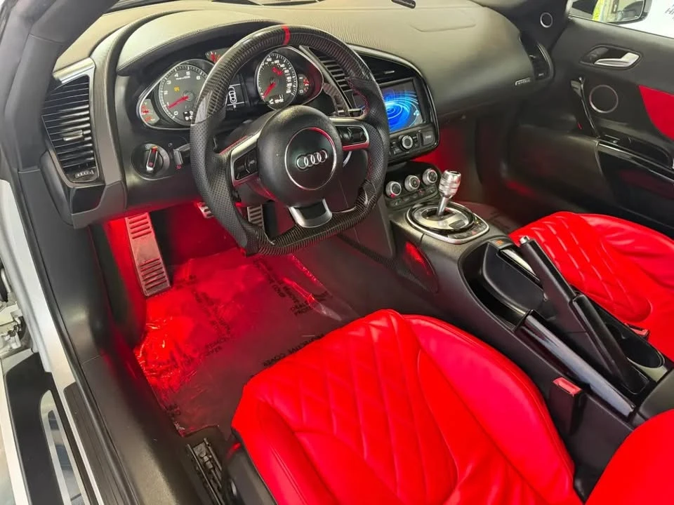 2009 Audi 42 R8 - Image 19 of 19