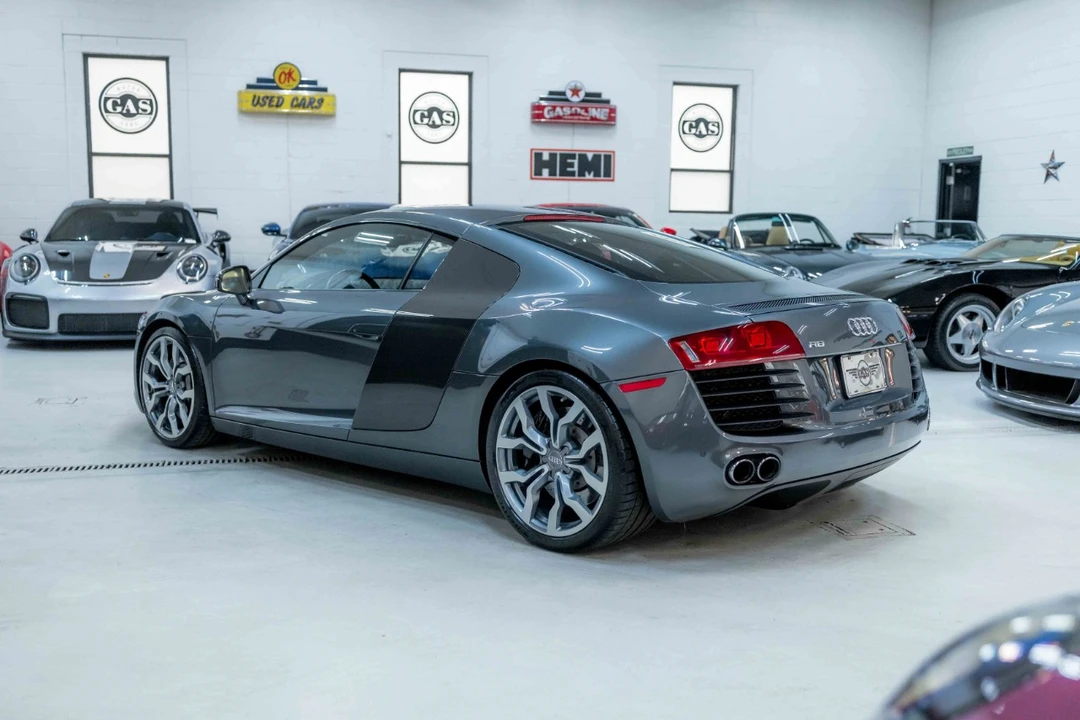 2009 Audi 42 R8 - Image 9 of 12