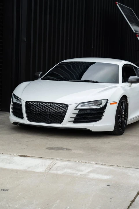 2009 Audi 42 R8 - Image 9 of 15