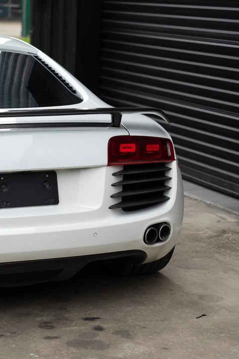 2009 Audi 42 R8 - Image 14 of 15