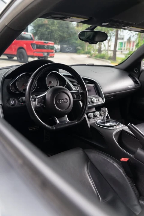 2009 Audi 42 R8 - Image 5 of 15