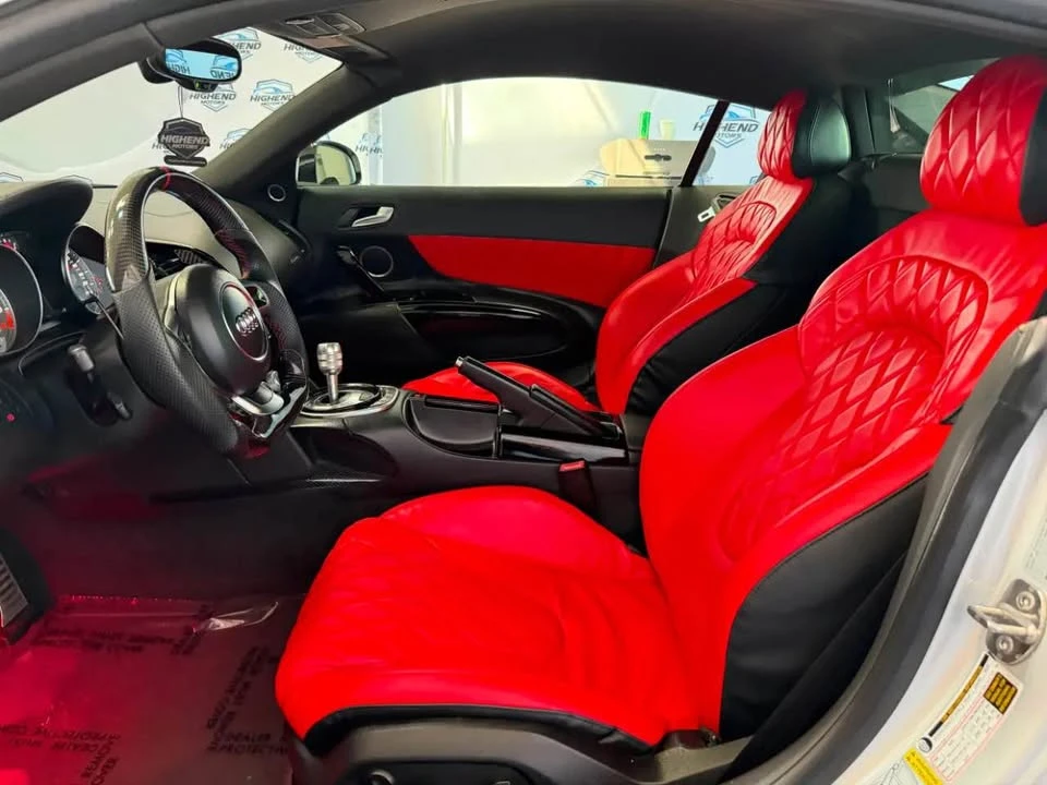2009 Audi 42 R8 - Image 7 of 10