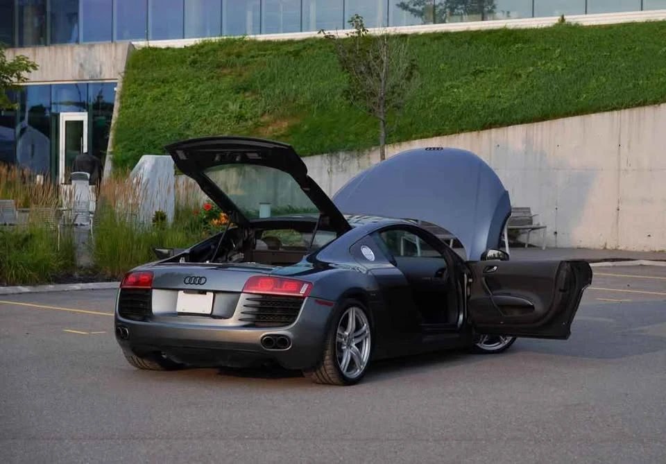 2009 Audi 42 R8 - Image 11 of 12