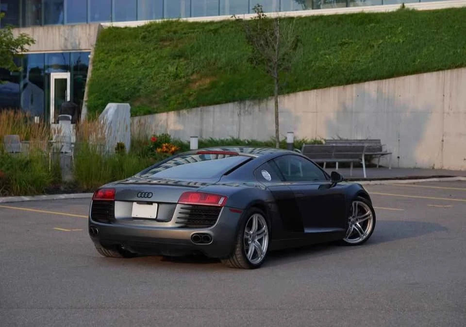 2009 Audi 42 R8 - Image 10 of 12