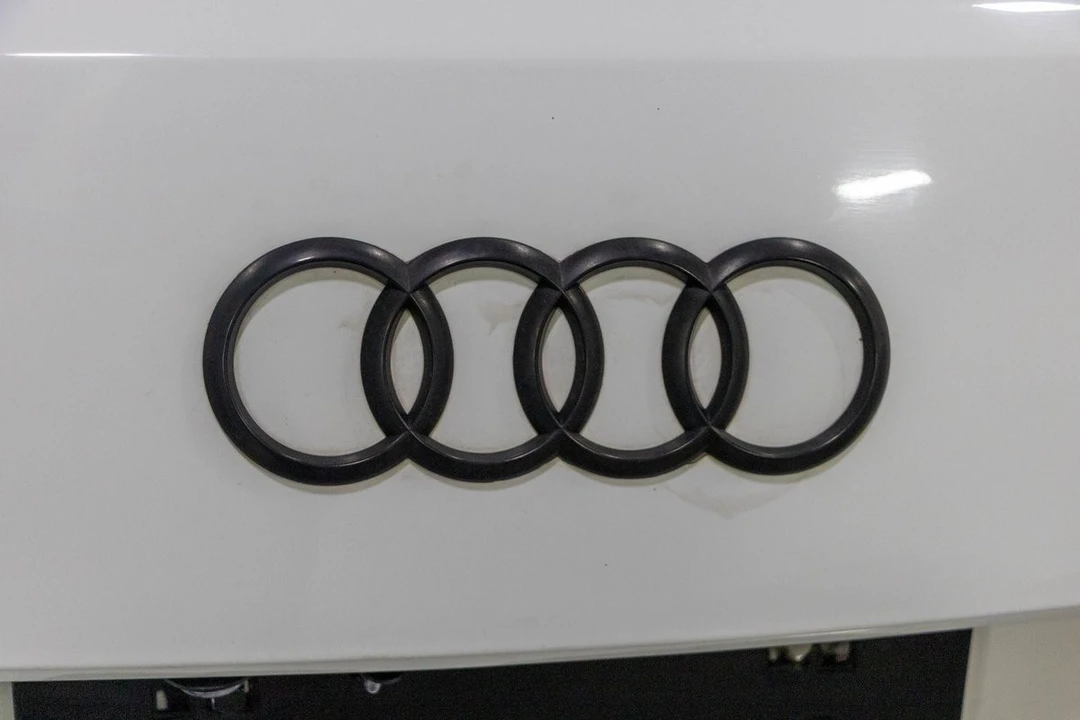 2009 Audi 42 R8 - Image 24 of 31