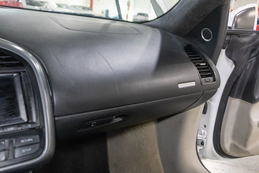 2009 Audi 42 R8 - Image 14 of 31