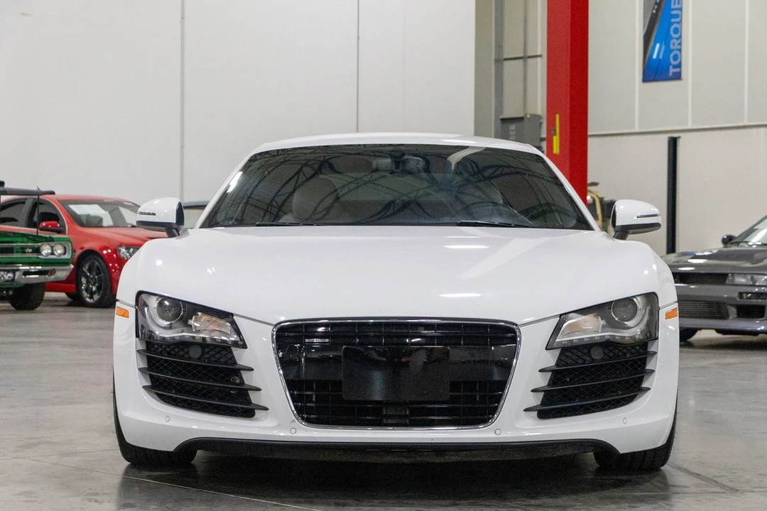 2009 Audi - Image 10 of 31