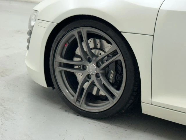 2009 Audi 42 R8 - Image 15 of 16