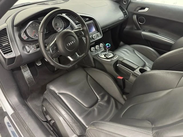 2009 Audi 42 R8 - Image 2 of 16