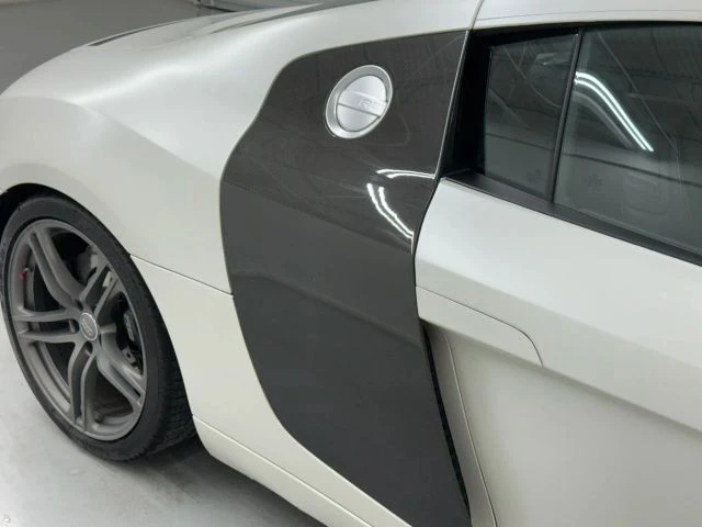 2009 Audi 42 R8 - Image 12 of 16