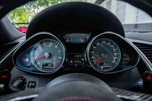 2009 Audi 42 R8 - Image 16 of 21
