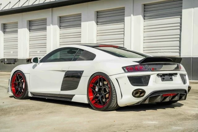 2009 Audi 42 R8 - Image 4 of 21