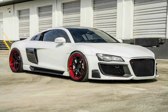 2009 Audi 42 R8 - Image 10 of 21