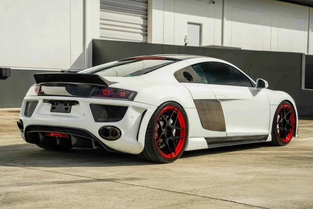 2009 Audi 42 R8 - Image 8 of 21