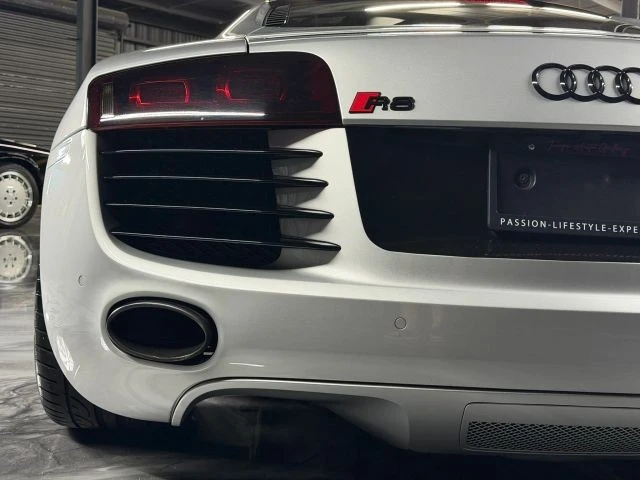 2009 Audi 42 R8 - Image 12 of 27