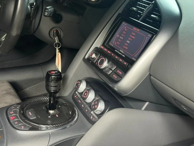 2009 Audi 42 R8 - Image 27 of 27