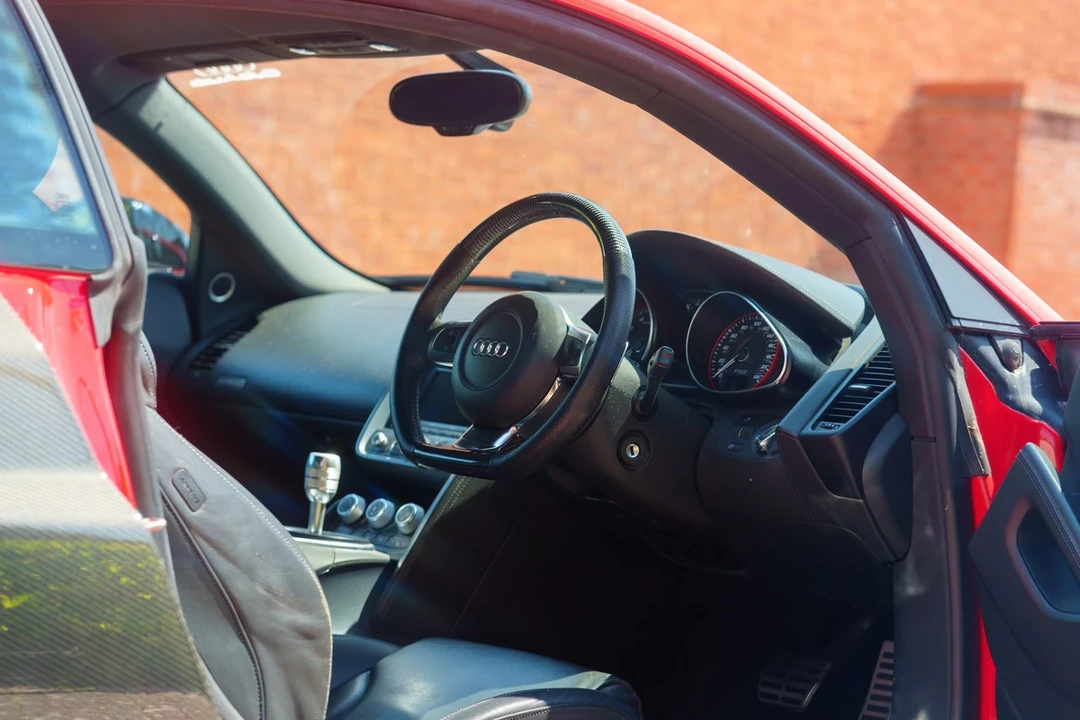 2009 Audi 42 R8 - Image 14 of 30
