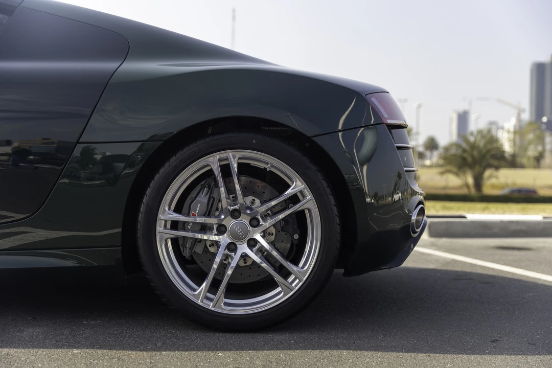 2009 Audi 42 R8 - Image 18 of 31