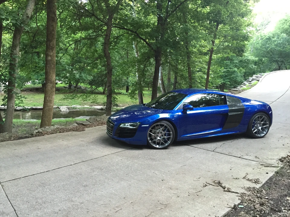 2009 Audi 42 R8 - Image 3 of 10