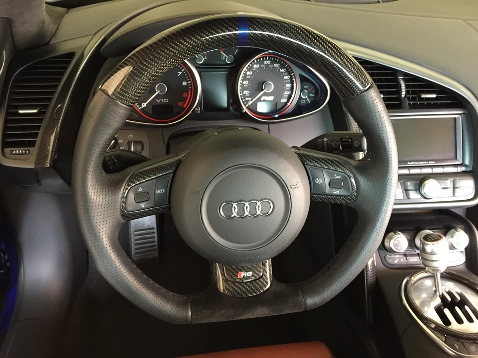 2009 Audi 42 R8 - Image 7 of 10