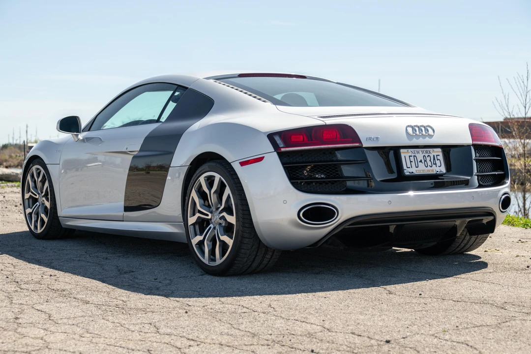 2009 Audi 42 R8 - Image 9 of 31