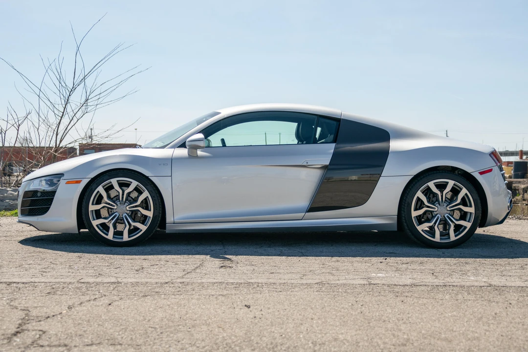 2009 Audi 42 R8 - Image 8 of 31