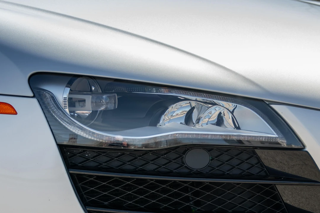 2009 Audi 42 R8 - Image 13 of 31