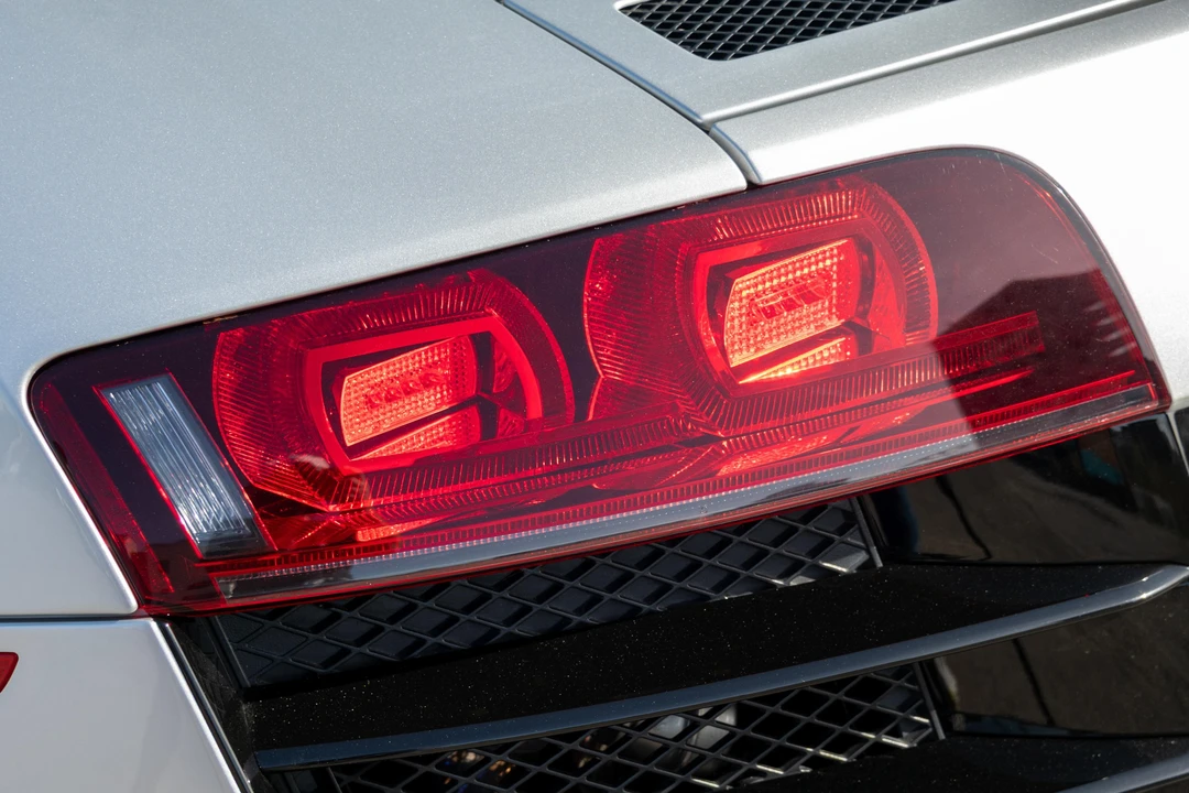 2009 Audi 42 R8 - Image 24 of 31